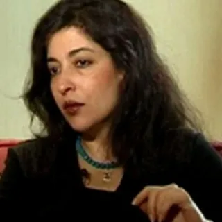 شيرين أبو النجا