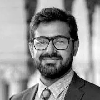 إسفنديار مير