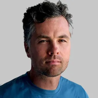 فرانسيس سانزارو