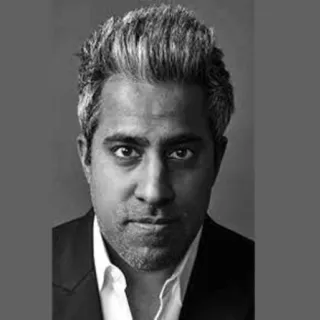 أناند غيريدهاراداس