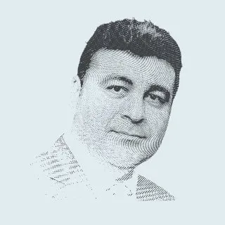یاسر عبدالعزیز