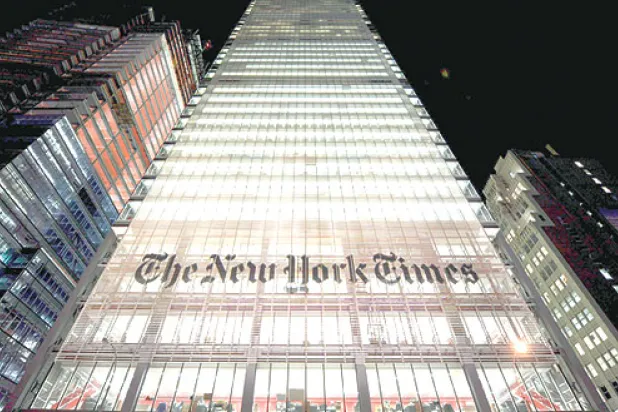 «نيويورك تايمز» تخطف العناوين بفضل قرائها الإلكترونيين