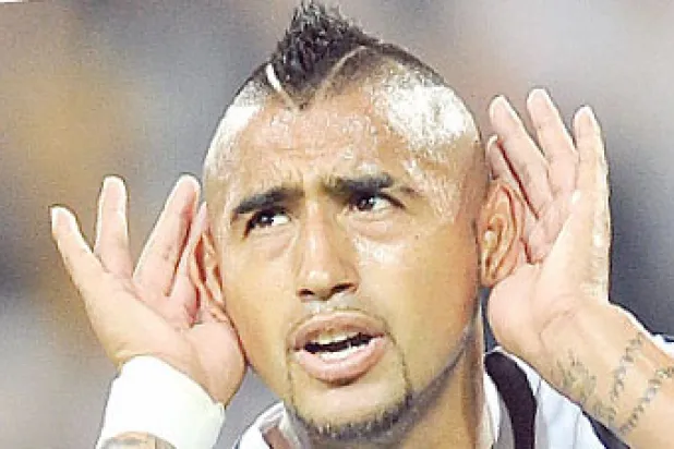 فيدال: اليوفي أصبح من أفضل الفرق الأوروبية بعد ضم تيفيز