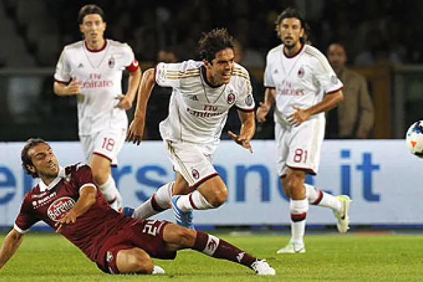 نابولي يهزم أتلانتا بثنائية وينفرد بصدارة «الكالتشيو»