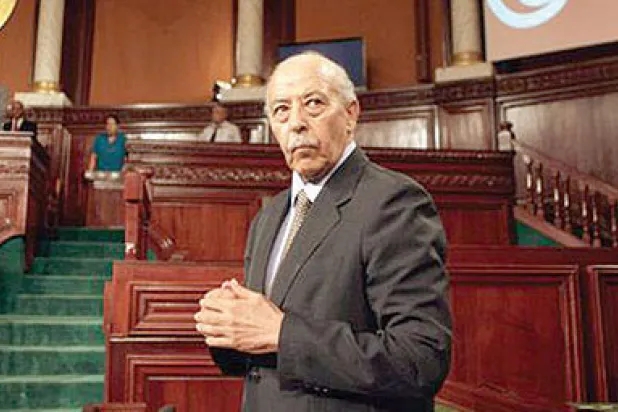 محافظ البنك المركزي التونسي: بلادنا تعيش الآن بإمكانات تفوق طاقتها.. والتقشف هو الحل