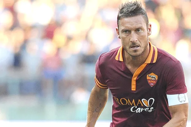 فرانشيسكو توتي.. 20 عاما من الأهداف دون انقطاع