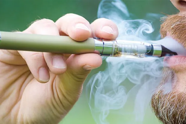 مناقشات حول منافع وأضرار السيجارة الإلكترونية