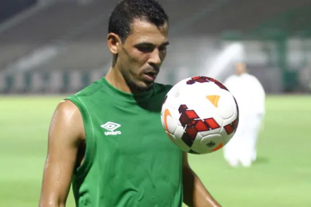 يونس محمود يخفق في معانقة الشباك أمام الهلال