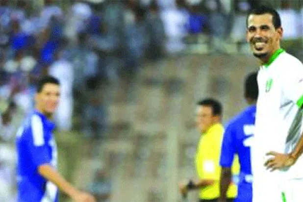 موجة إصابات تجتاح الأهلي قبل «موقعة الشرائع».. وبيريرا غاضب من التحكيم