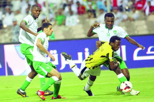 أيمن الطويل: مدرب الاتحاد ليس منزها عن الخطأ.. والأهلي لم يخفنا