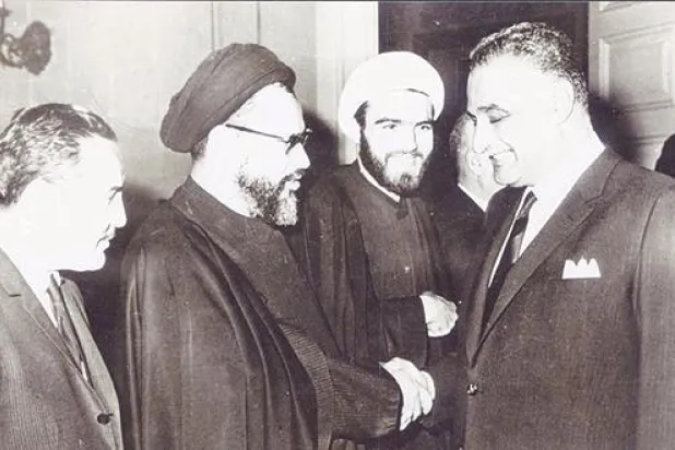 مع جمال عبد الناصر 1969ويظهر في الصورة الشيخ محمد يعقوب الذي اختطف  مع موسى الصدر وغابا في ليبيا