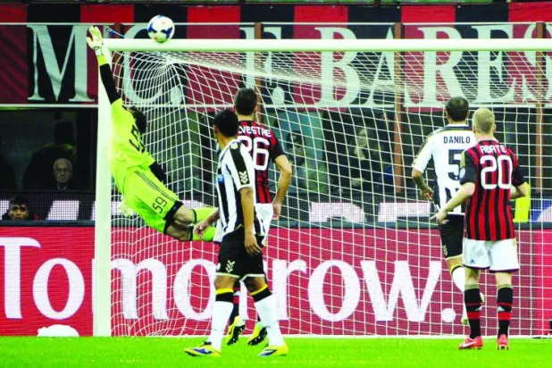 ميلان يقهر أودينيزي بهدف السلوفيني بيرسا