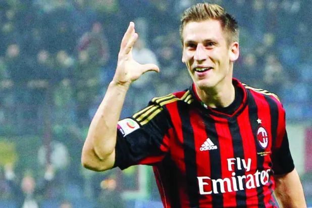 ميلان يعود لطريقة 4-3-3 القديمة تأهبا لبرشلونة.. وبيرسا يرجع مجددا