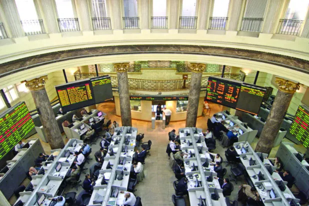 البورصة المصرية تستقبل الشهر المقبل لأول مرة منذ ثلاث سنوات طرحا عاما أوليا