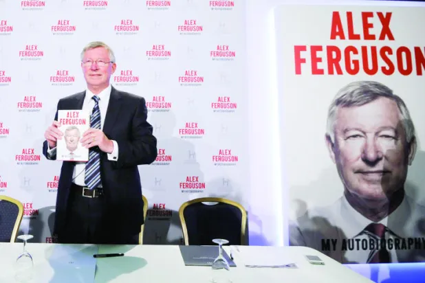 فيرغسون: بيكام عد نفسه أهم من المدرب.. ورونالدو أفضل من دربت