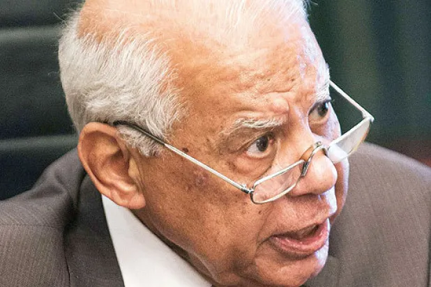 رئيس الوزراء المصري في الإمارات اليوم لبحث تمويل مشاريع والحصول على قروض