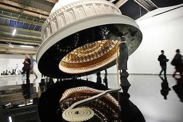 عمل فني سعودي يباع في مزاد “كريستيز دبي” بأكثر من نصف مليون دولار