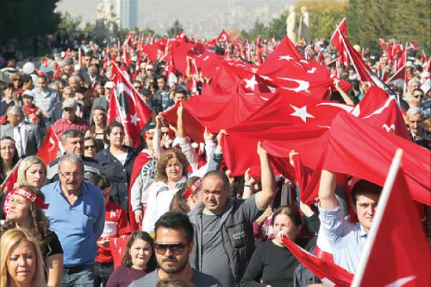 احتفالات الذكرى الـ90 لتأسيس الجمهورية التركية تخللتها مظاهر الاحتجاج