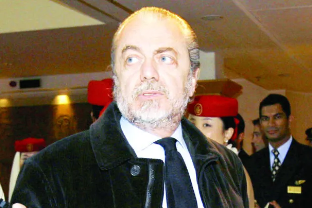 دي لاورنتيس: هتافاتهم العنصرية ضد نابولي أواجهها بالابتسامة «الساخرة»