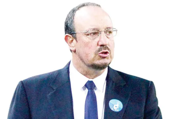 بينيتيز: لن أغير طريقة لعب نابولي