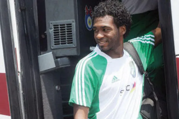 كامل الموسى يزيد أوجاع الأهلي السعودي