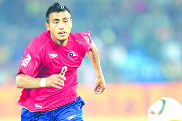 يوفنتوس يطالب الاتحاد التشيلي بالموافقة على مشاركة فيدال أمام ليفورنو