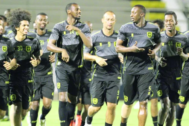 أسعد عبد الكريم يطلب من «البلوي» الاستعداد لرئاسة الاتحاد.. وجمجوم: «يحلمون»