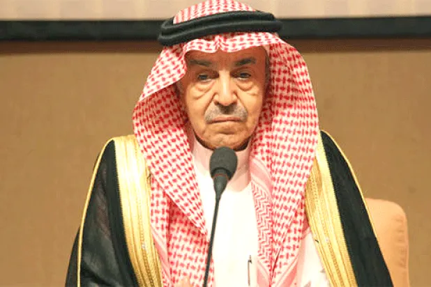 رئيس هيئة مكافحة الفساد الشريف يؤكد أن مستوى الفساد في الجهاز الحكومي لا يصل لتعطيل مشروعات التنمية    (تصوير: سعد العنزي)