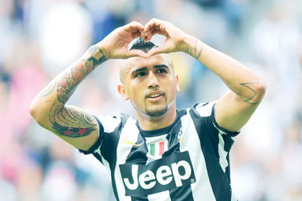 فيدال: تحقق حلمي.. وسأكون قائدا لليوفي حتى 2017