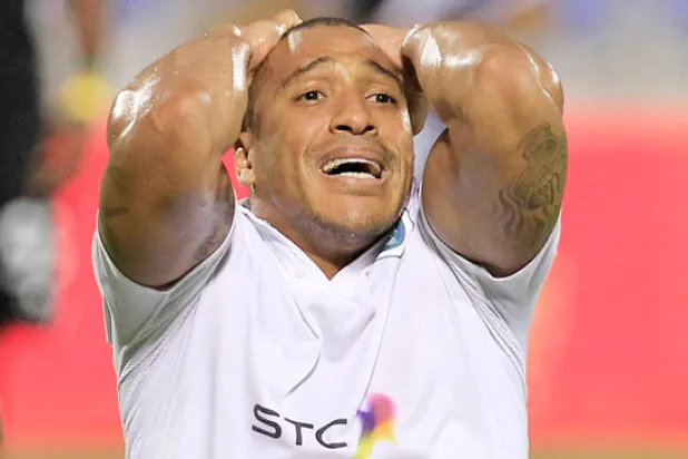 فيكتور وباستوس.. أول ضحايا الشتاء في الدوري السعودي