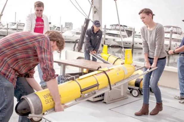 «سفن من دون ربان».. لسبر أغوار المحيطات و أعماقها