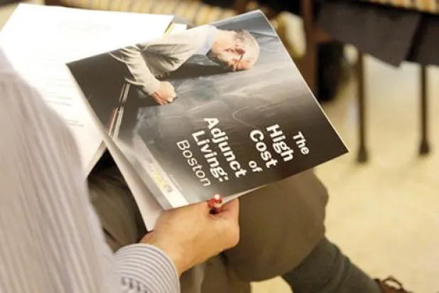 اتحادات مستقلة تسعى إلى إيجاد حلول تمويلية لمنسوبي الجامعات الأميركية