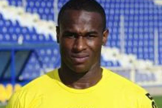 الأهلي يسجل البرتغالي ليال.. ويلحق بركب الناجين في الفترة الشتوية