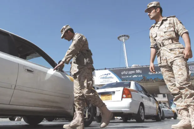 «الداخلية» اليمنية لـ «الشرق الأوسط» : اعتذار «القاعدة» مرفوض