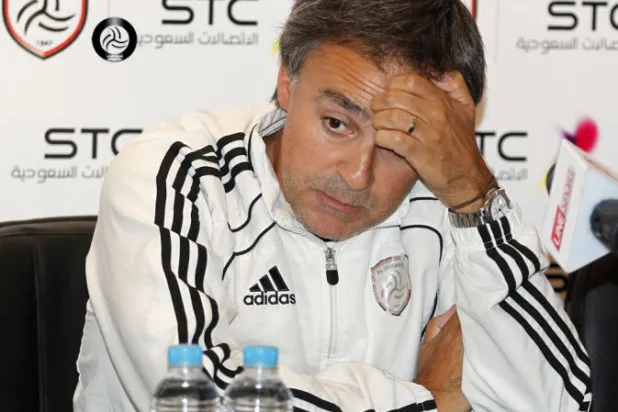 فيريرا يستقيل من تدريب الشباب والسويح مرشح لخلافته