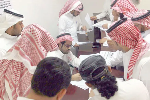 وزير العمل: رفضنا طلبات استقدام لوظائف يستطيع السعوديون تنفيذها