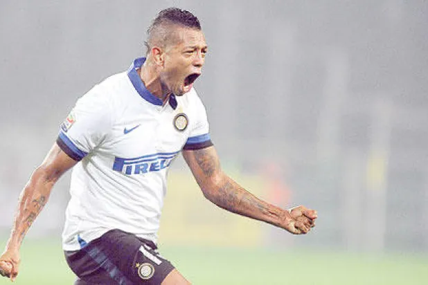 غوارين يغازل تشيلسي الإنجليزي بثناء استثنائي لمورينهو