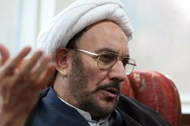 مستشار روحاني: للمواطنين الإيرانيين شيعة وسنة أن يتمتعوا بفرص متساوية