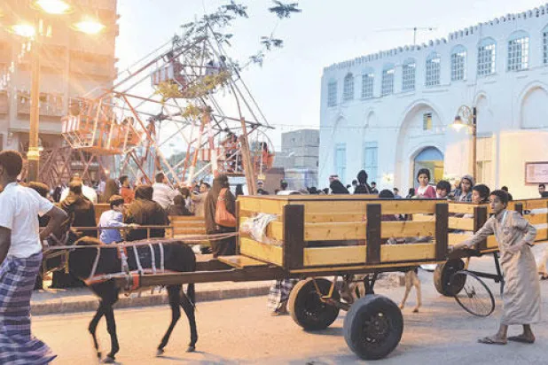  مراجيح الأطفال التراثية شكلت معلما من معالم مهرجان جدة التاريخية (واس)