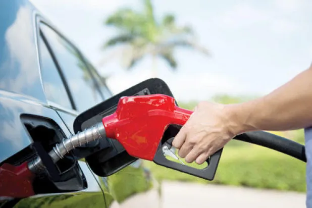 التهريب من الجزائر وليبيا يكلف تونس مليار دولار سنويا