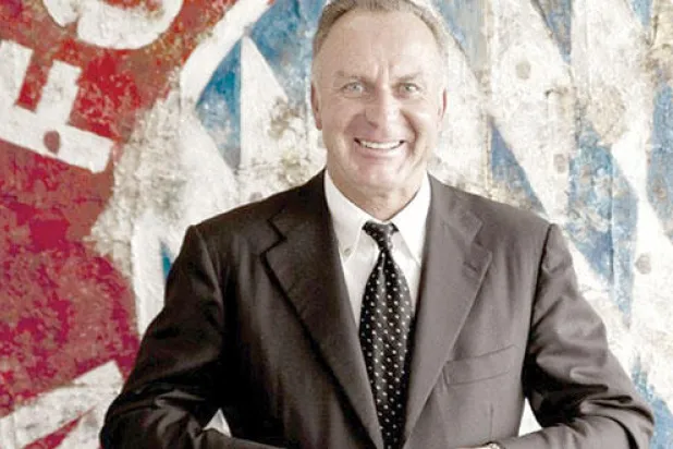 رومينيغه: من ينفق ببذخ عليه أن يدفع الثمن