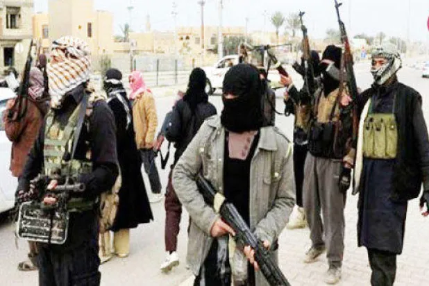 السجناء الهاربون من العراق يعززون قوة الإرهابيين في سوريا