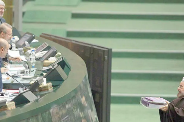 روحاني أمام مهمة اقتصادية حاسمة في العام المالي الجديد