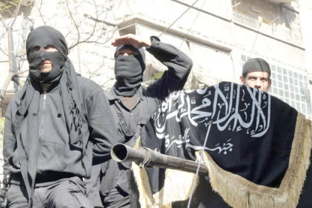 إسلاميون ونشطاء سعوديون دأبوا على تلميع صورة «النصرة» عبر التبرؤ من «داعش»