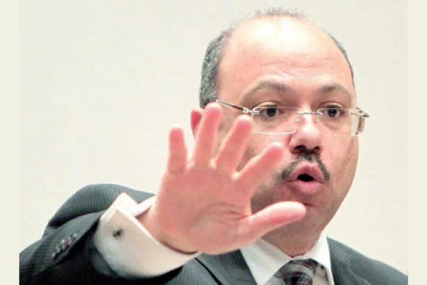 وزير المالية المصري: اقتصادنا لن يدار بالمعونات.. وضريبة الدخل مؤقتة