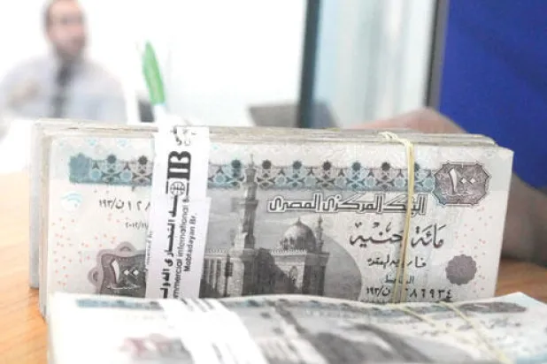 خبراء مصريون يرفضون ضريبة الخمسة في المائة على الأغنياء