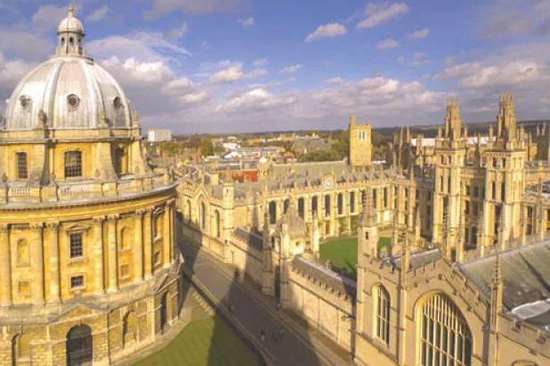 جامعات إنجلترا تعاني من تراجع أعداد الطلبة الأجانب