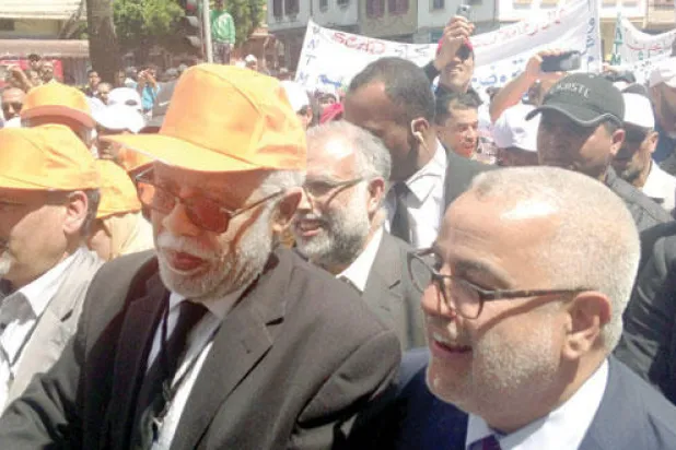 تراشق كلامي بين رئيس الحكومة المغربية وأمين «الاستقلال» المعارض في يوم العمال