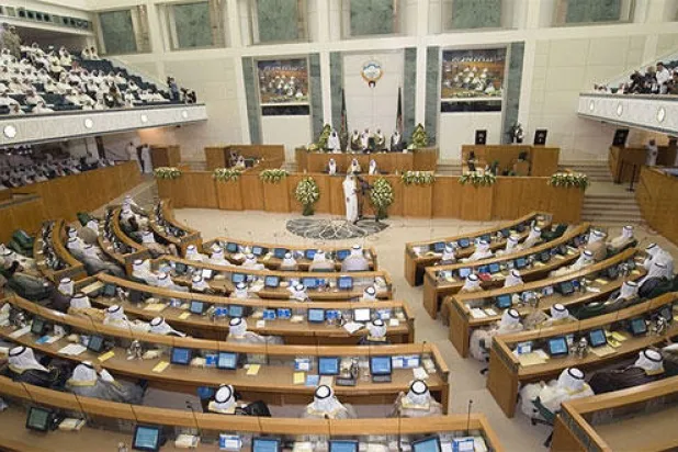 استقالة نائبين كويتيين آخرين احتجاجا على شطب استجواب رئيس الحكومة