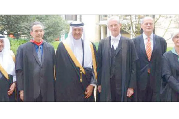 الأمير سلطان بن سلمان خلال حفل افتتاحه مؤتمر «الجزيرة العربية الخضراء» في أكسفورد ({الشرق الأوسط})